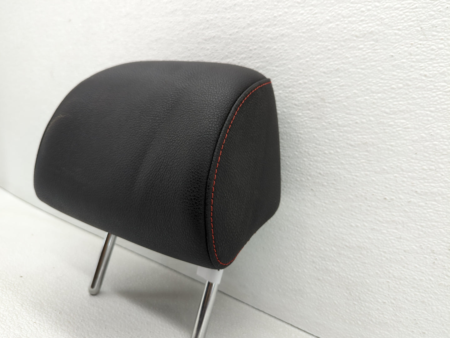 Volkswagen Gli Headrest Head Rest Front Driver Passenger Seat Black - Oemusedautoparts1.com