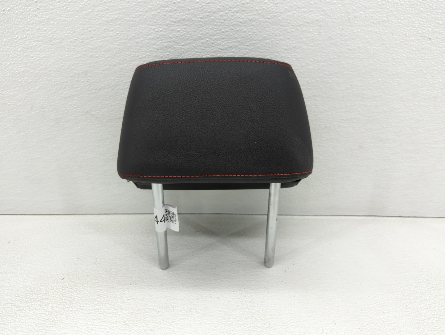Volkswagen Gli Headrest Head Rest Front Driver Passenger Seat Black - Oemusedautoparts1.com