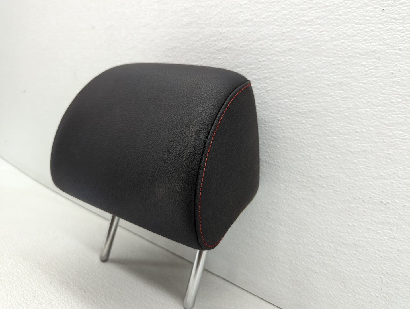 Volkswagen Gli Headrest Head Rest Front Driver Passenger Seat Black - Oemusedautoparts1.com