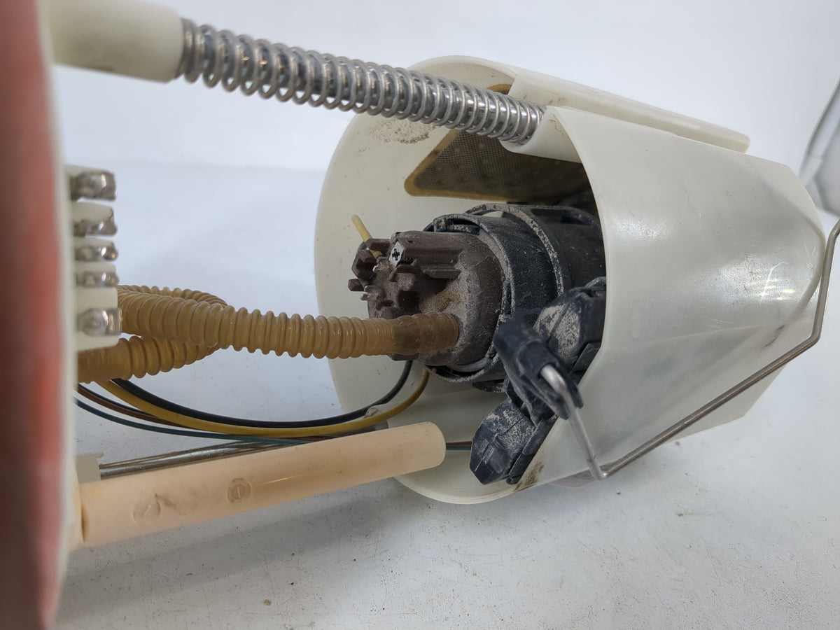 2010-2014 Volkswagen Golf Electrical Gas Fuel Pump Assembly - Oemusedautoparts1.com