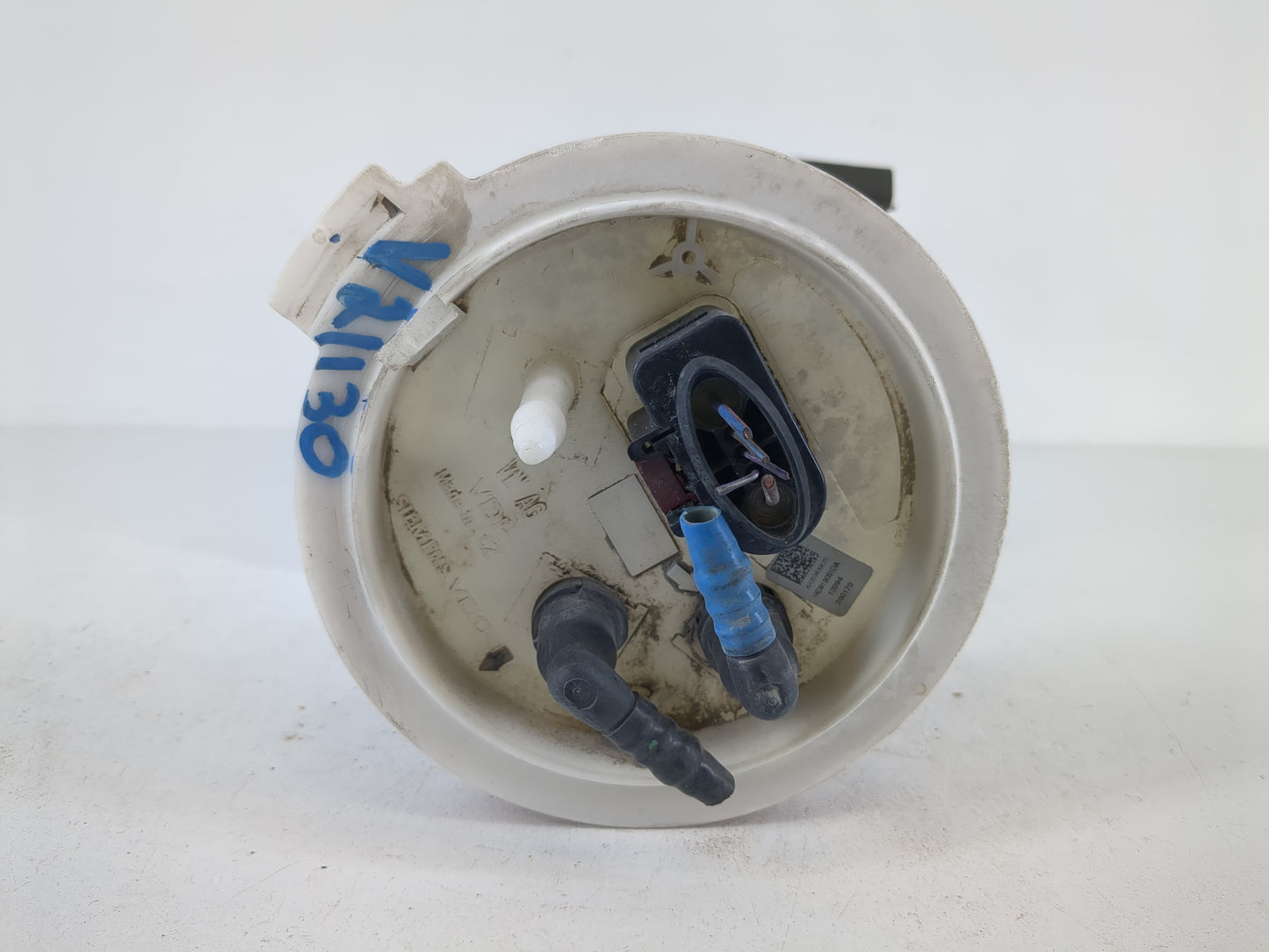 2010-2014 Volkswagen Golf Electrical Gas Fuel Pump Assembly - Oemusedautoparts1.com