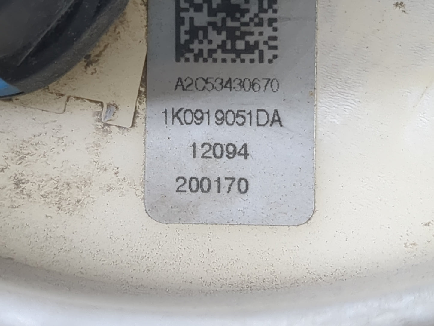 2010-2014 Volkswagen Golf Electrical Gas Fuel Pump Assembly - Oemusedautoparts1.com