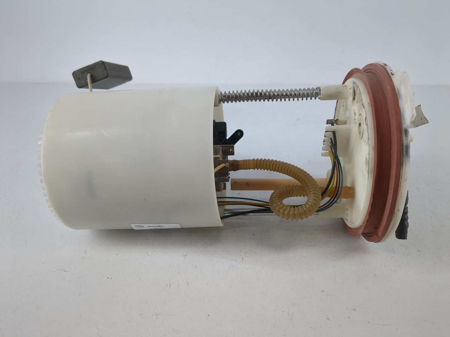 2010-2014 Volkswagen Golf Electrical Gas Fuel Pump Assembly - Oemusedautoparts1.com