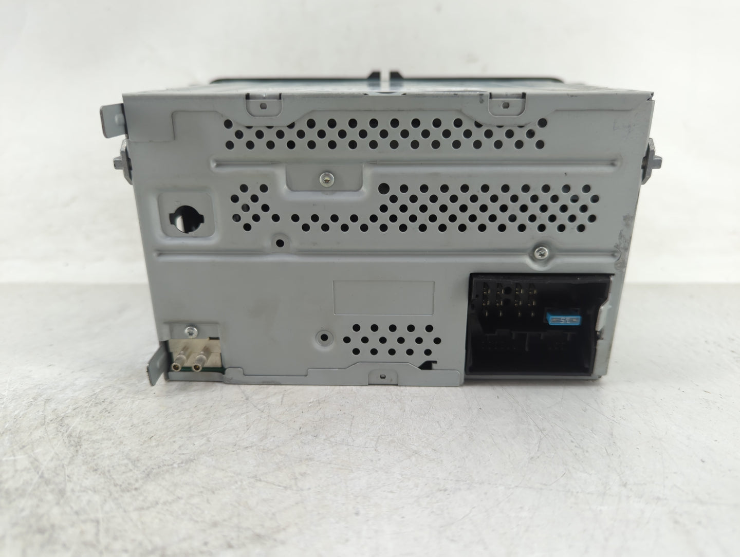 2012 Volkswagen Golf Radio AM FM Cd Player Receiver Replacement P/N:1K0 035 164 D Fits Fits 2011 2013 2014 2015 2016 OEM Use