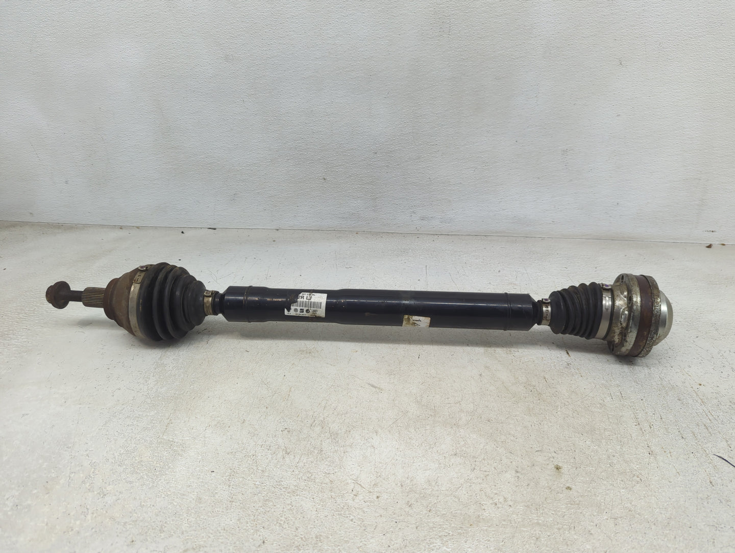 2013-2013 Volkswagen Golf Axle Shaft Front Passenger Cv C/v - Oemusedautoparts1.com