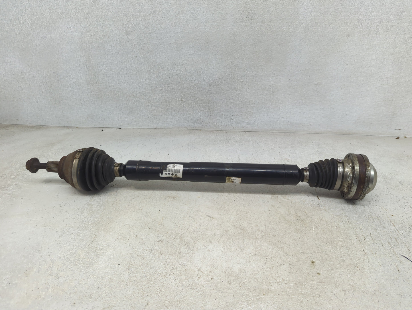 2013-2013 Volkswagen Golf Axle Shaft Front Passenger Cv C/v - Oemusedautoparts1.com