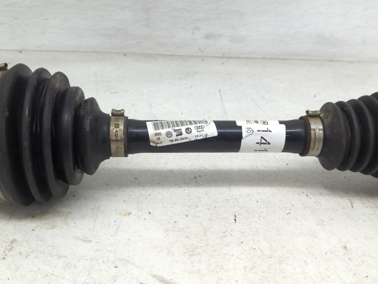 2013-2013 Volkswagen Golf Axle Shaft Front Driver Cv C/v 1415809 - Oemusedautoparts1.com