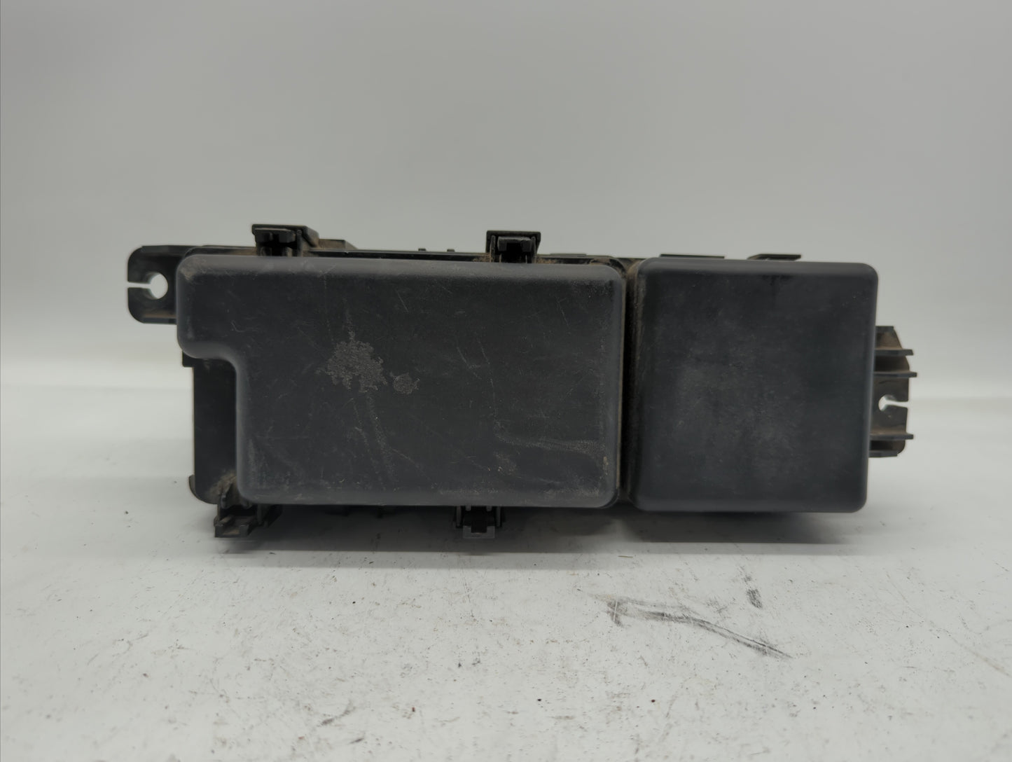 2000-2014 Volkswagen Golf Fusebox Fuse Box Panel Relay Module P/N:5C0.937.819L 43511594O Fits OEM Used Auto Parts - Oemuseda