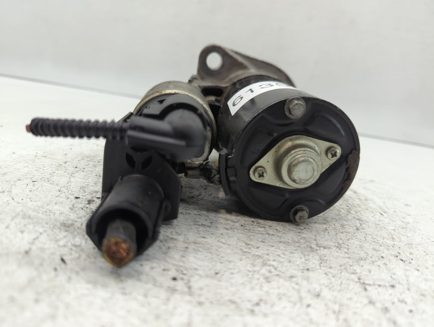 2013 Volkswagen Golf Car Starter Motor Solenoid OEM P/N:0 001 121 402 Fits Fits 2010 2011 2012 2014 2015 2016 2017 2018 OEM 