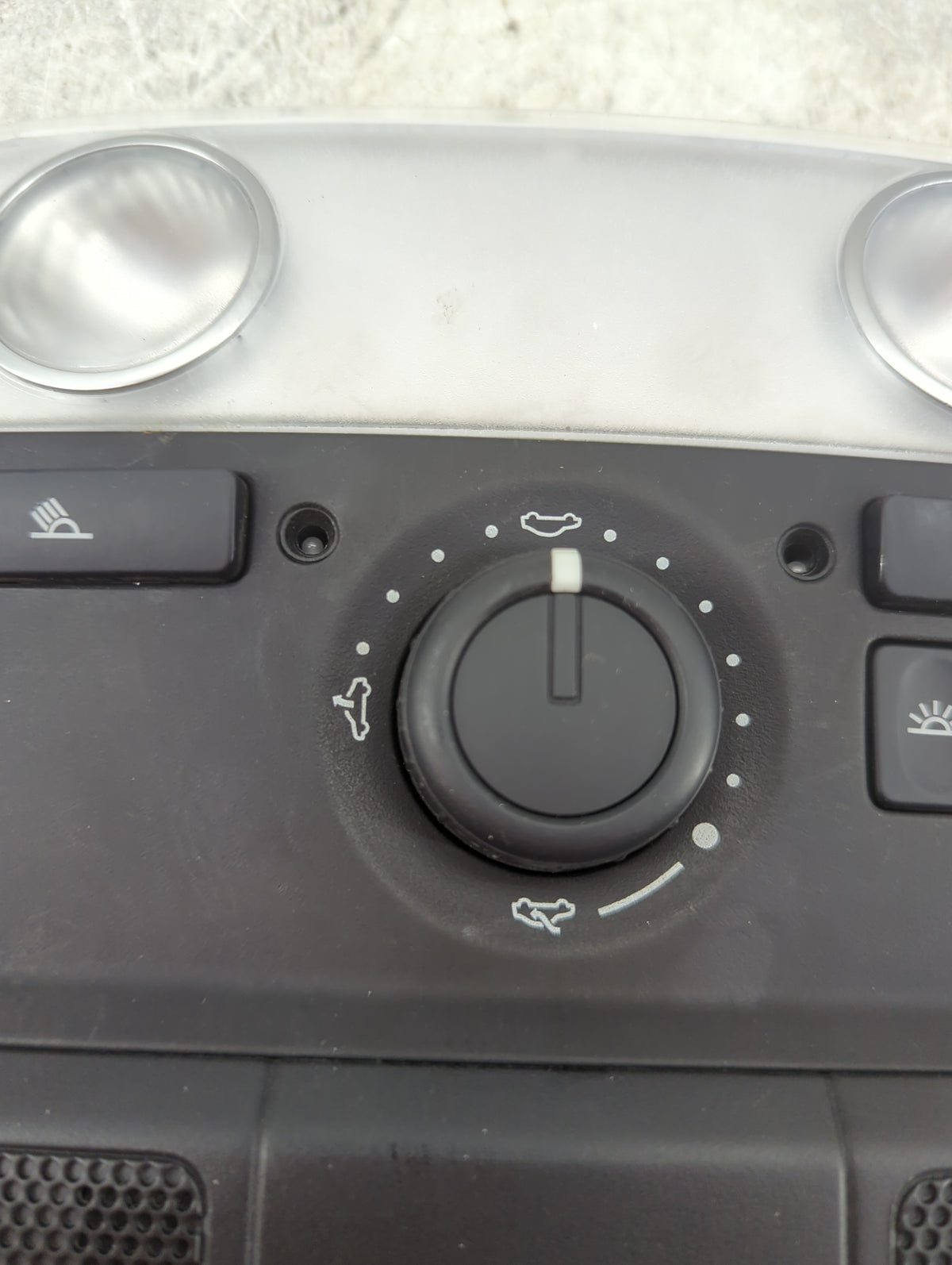 Volkswagen Golf Gti Overhead Roof Console Black - Oemusedautoparts1.com