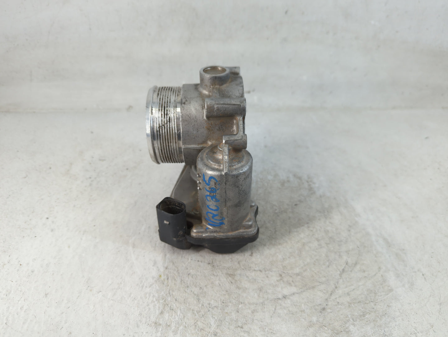 2006-2019 Volkswagen Gti Throttle Body P/N:06F 133 062 Q Fits OEM Used Auto Parts - Oemusedautoparts1.com