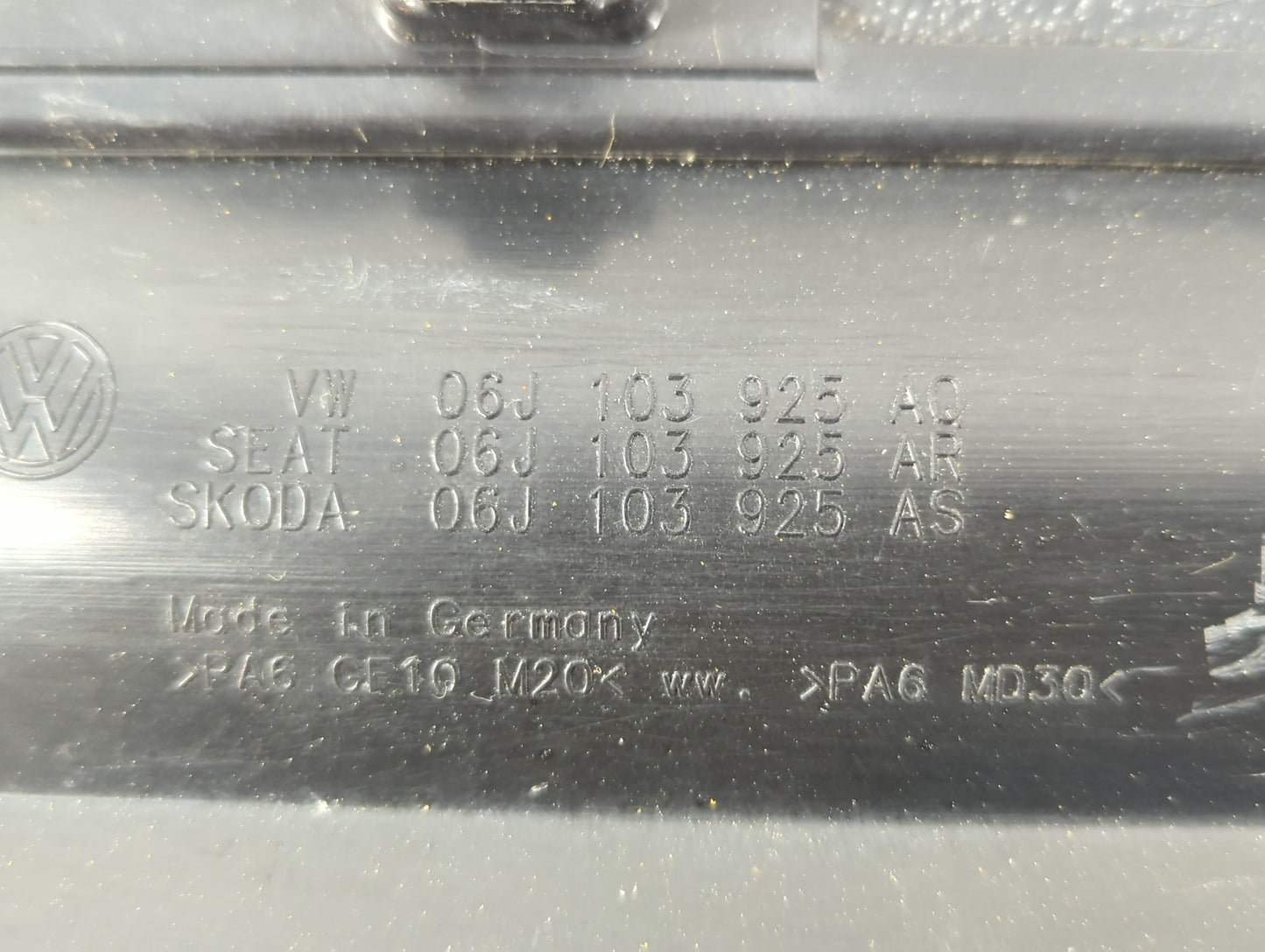 2012 Volkswagen Gti Engine Cover - Oemusedautoparts1.com