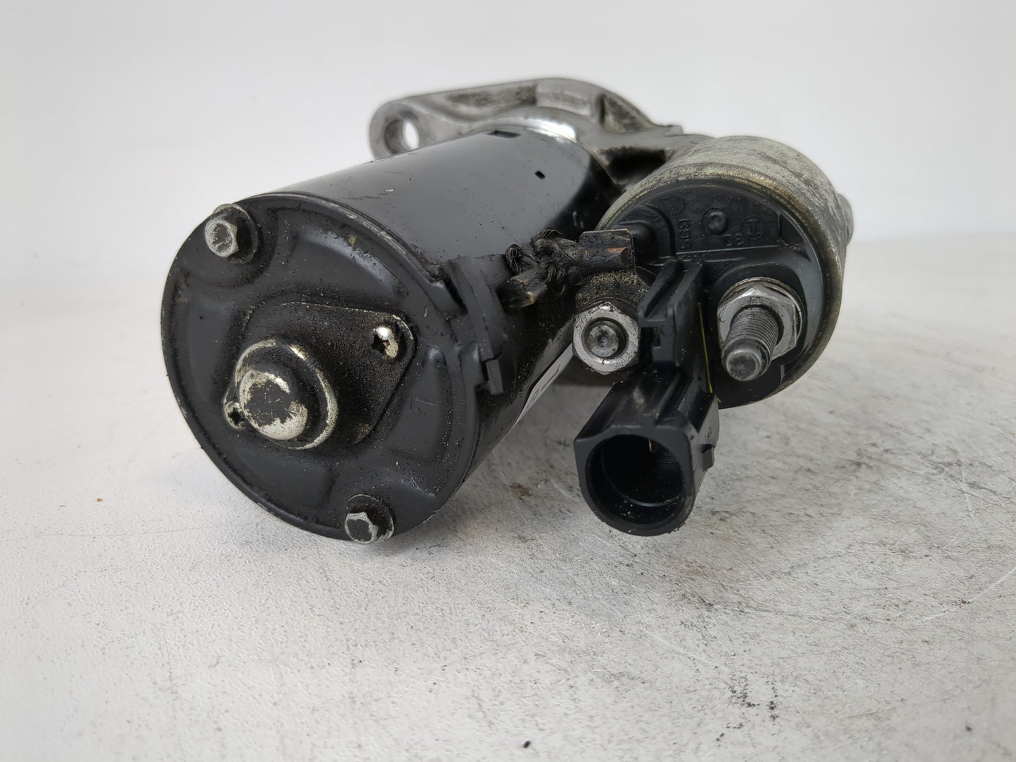 2010-2016 Volkswagen Jetta Car Starter Motor Solenoid OEM P/N:0 001 122 402 Fits Fits 2010 2011 2012 2013 2014 2015 2016 201