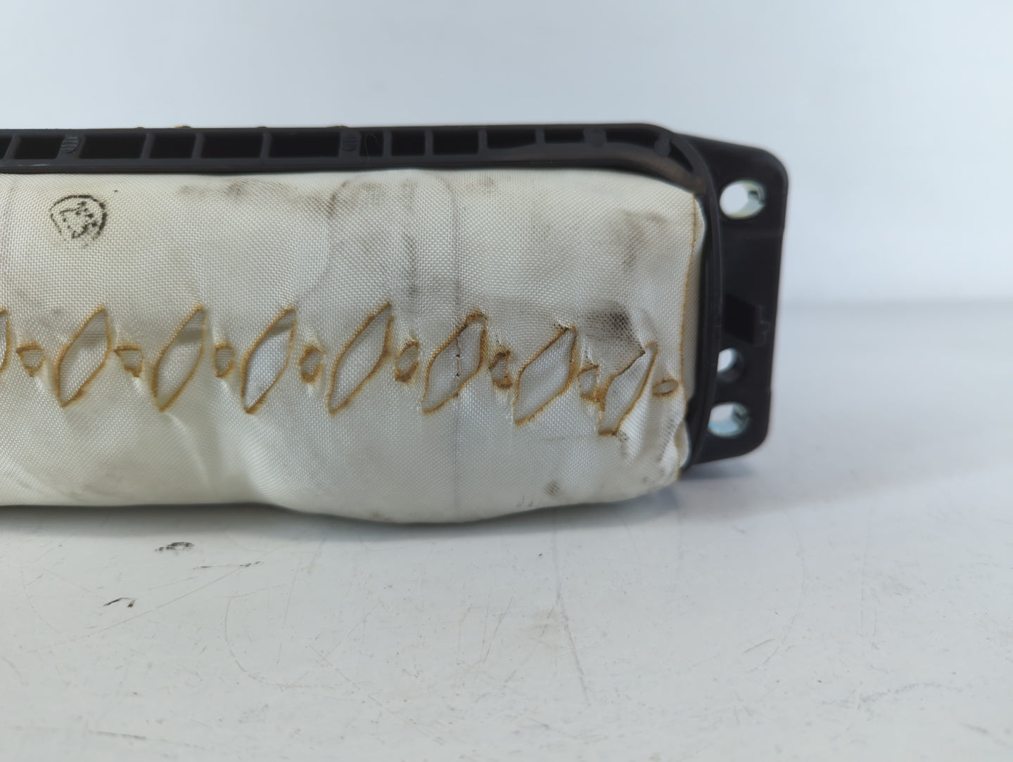 2010-2014 Volkswagen Jetta Air Bag Passenger Right Dashboard OEM P/N:5C6 880 204 C 34125762E Fits Fits 2010 2011 2012 2013 2