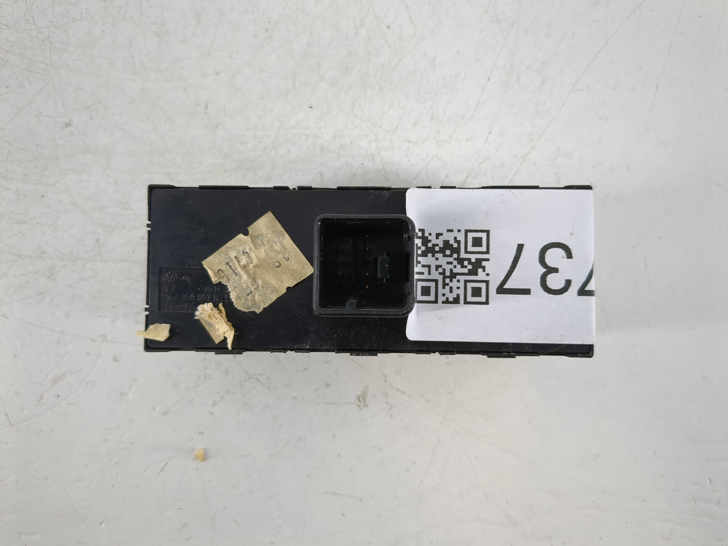 2005-2018 Volkswagen Jetta Master Power Window Switch Replacement Driver Side Left P/N:1K4 959 857 B Fits OEM Used Auto Part