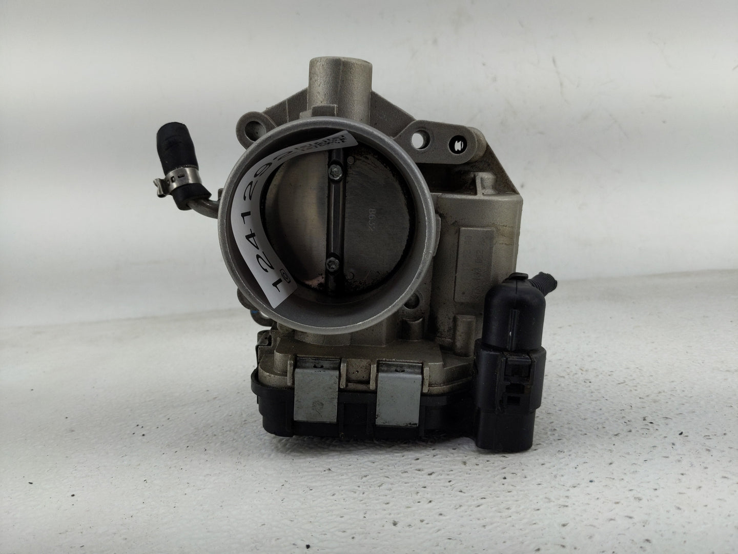 2006-2014 Volkswagen Jetta Throttle Body Fits Fits 2006 2007 2008 2009 2010 2011 2012 2013 2014 OEM Used Auto Parts - Oemuse