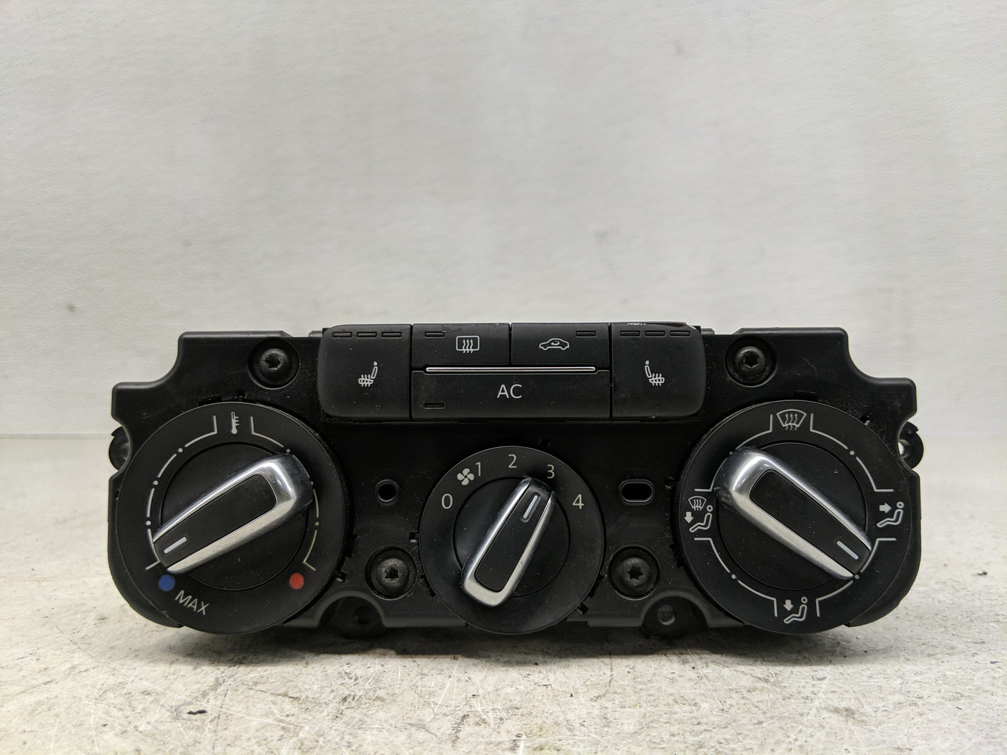 2011-2014 Volkswagen Jetta Climate Control Module Temperature AC/Heater Replacement P/N:5C1 819 045 Fits Fits 2011 2012 2013