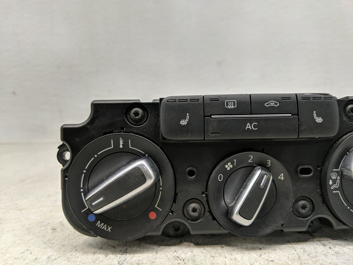 2011-2014 Volkswagen Jetta Climate Control Module Temperature AC/Heater Replacement P/N:5C1 819 045 Fits Fits 2011 2012 2013