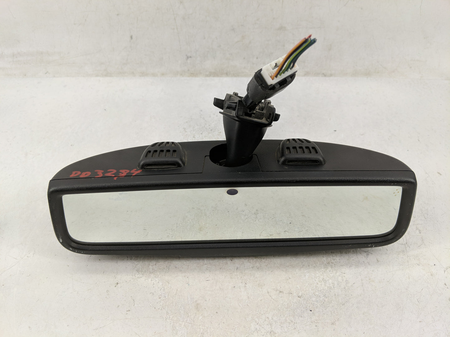 2007-2018 Volkswagen Jetta Interior Rear View Mirror Replacement OEM P/N:905-2863 Fits OEM Used Auto Parts - Oemusedautopart