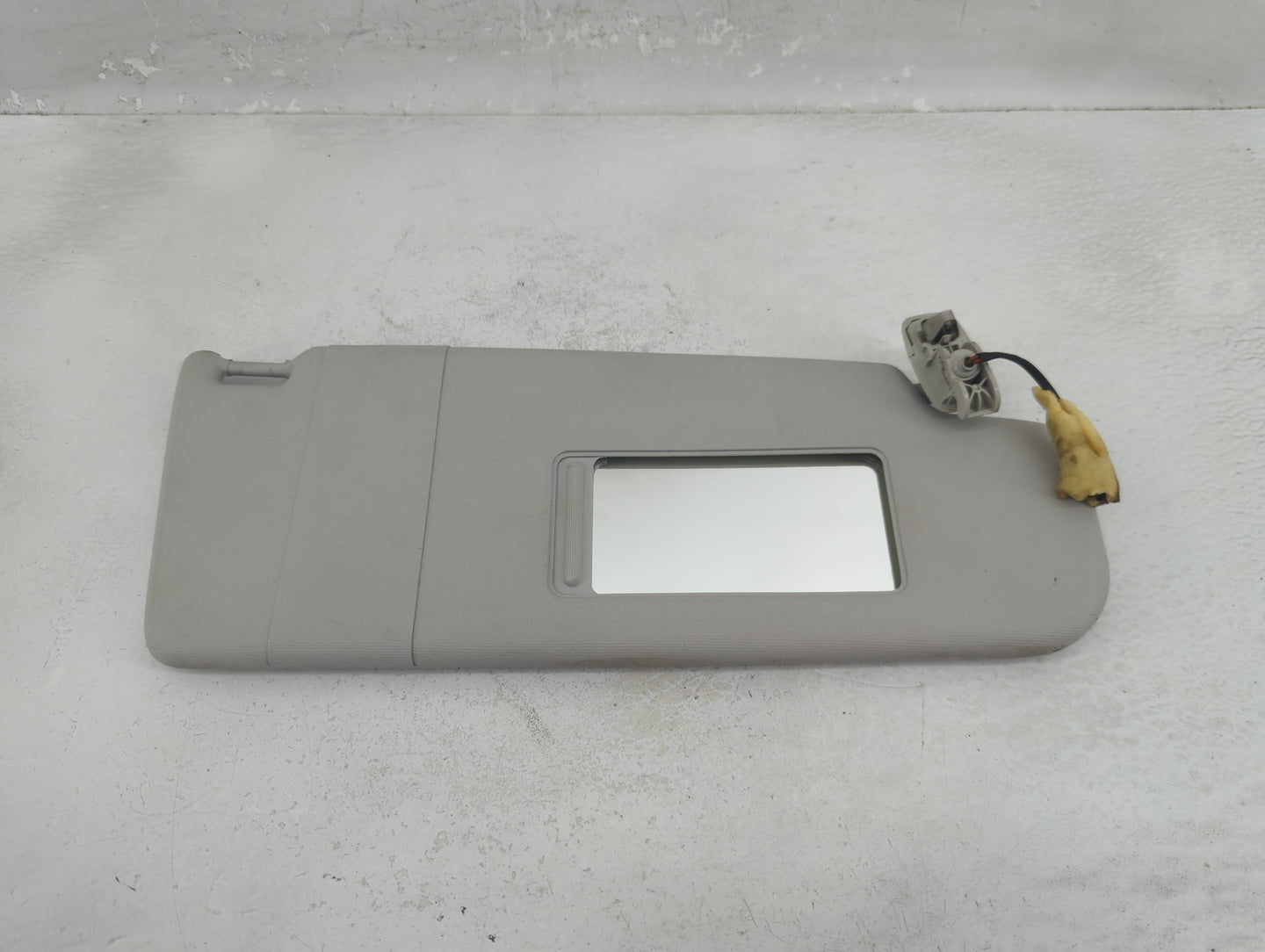 2011-2018 Volkswagen Jetta Sun Visor Shade Replacement Passenger Right Mirror Fits Fits 2011 2012 2013 2014 2015 2016 2017 2