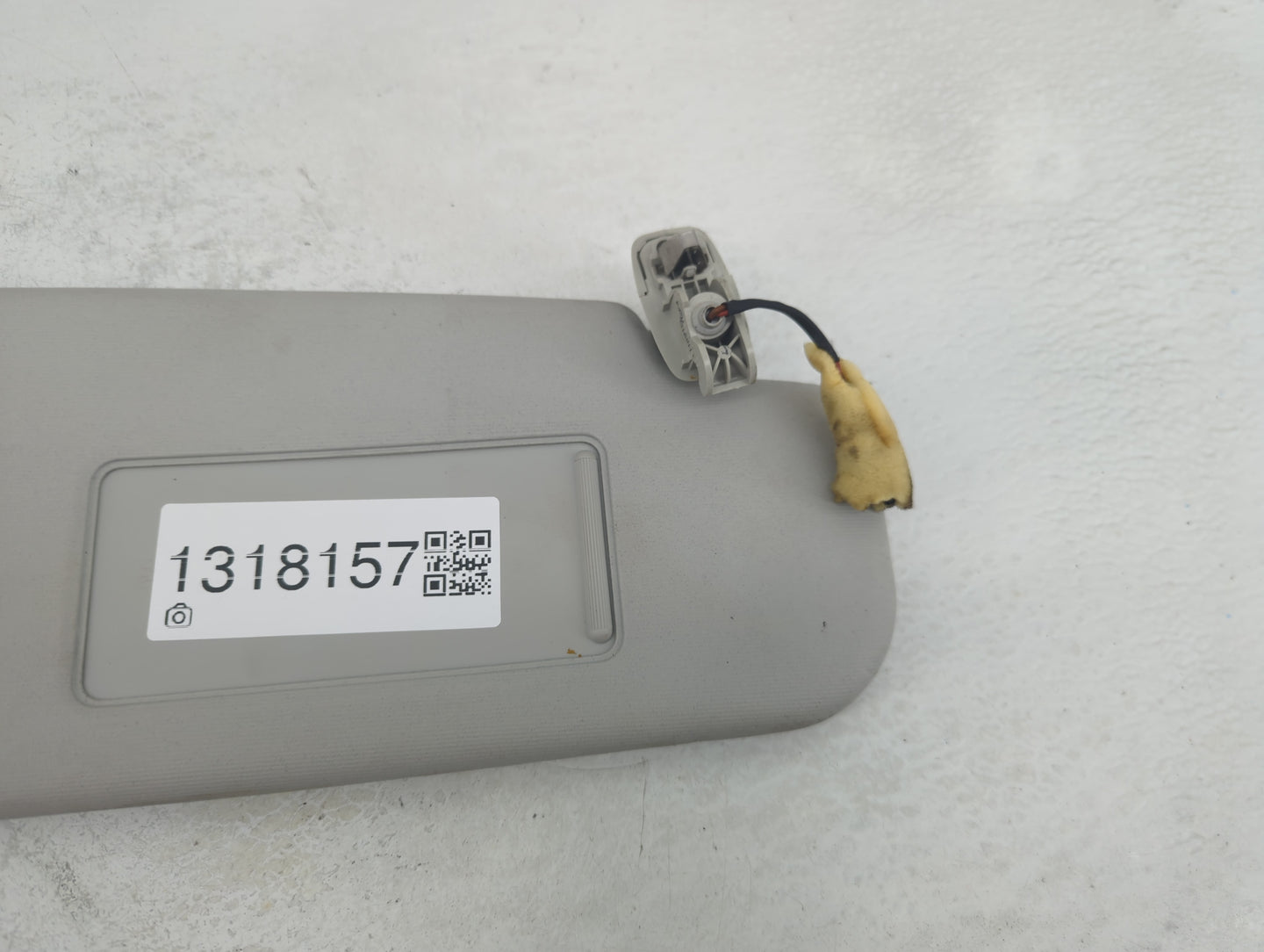 2011-2018 Volkswagen Jetta Sun Visor Shade Replacement Passenger Right Mirror Fits Fits 2011 2012 2013 2014 2015 2016 2017 2