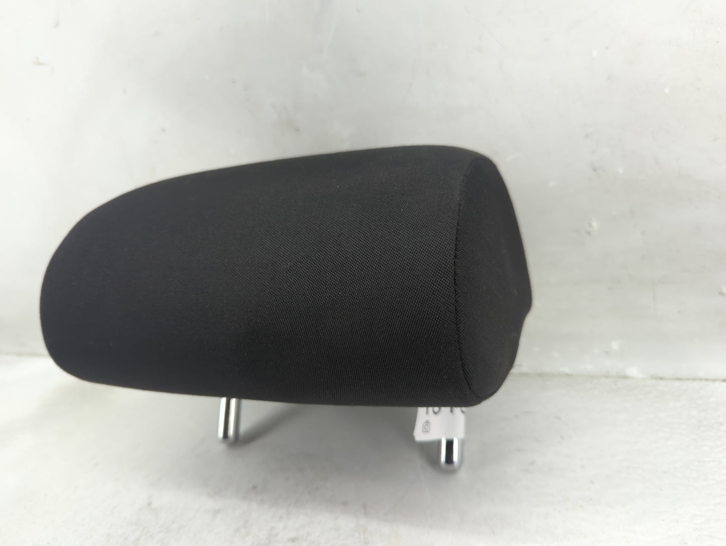 2012 Volkswagen Jetta Headrest Head Rest Rear Center Seat Fits OEM Used Auto Parts - Oemusedautoparts1.com