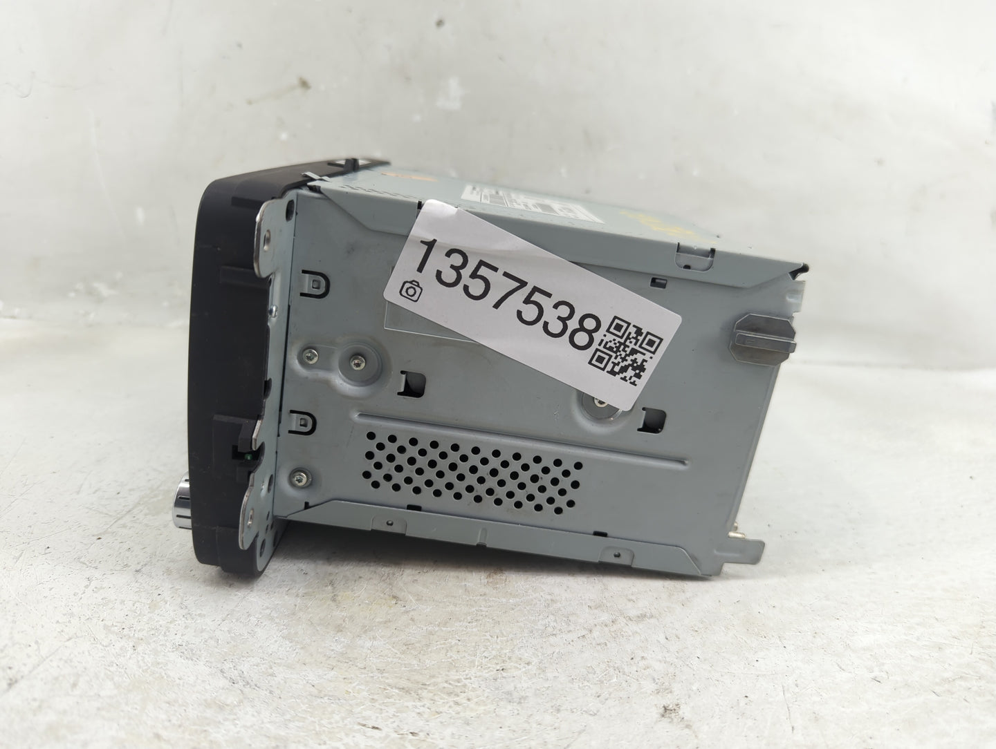 2011-2014 Volkswagen Jetta Radio AM FM Cd Player Receiver Replacement P/N:1K0 035 164 D Fits Fits 2011 2012 2013 2014 2015 2