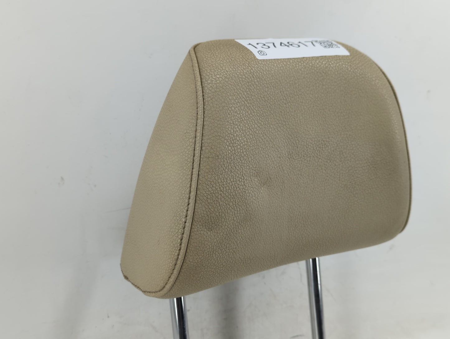 2012 Volkswagen Jetta Headrest Head Rest Rear Seat Fits OEM Used Auto Parts - Oemusedautoparts1.com