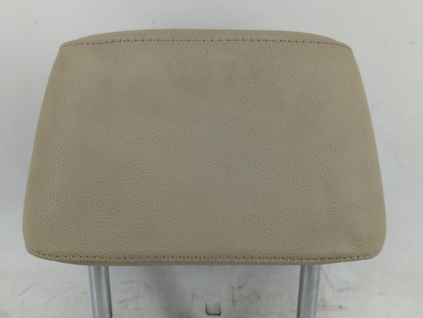 2011-2017 Volkswagen Jetta Headrest Head Rest Rear Seat Fits Fits 2011 2012 2013 2014 2015 2016 2017 OEM Used Auto Parts - O