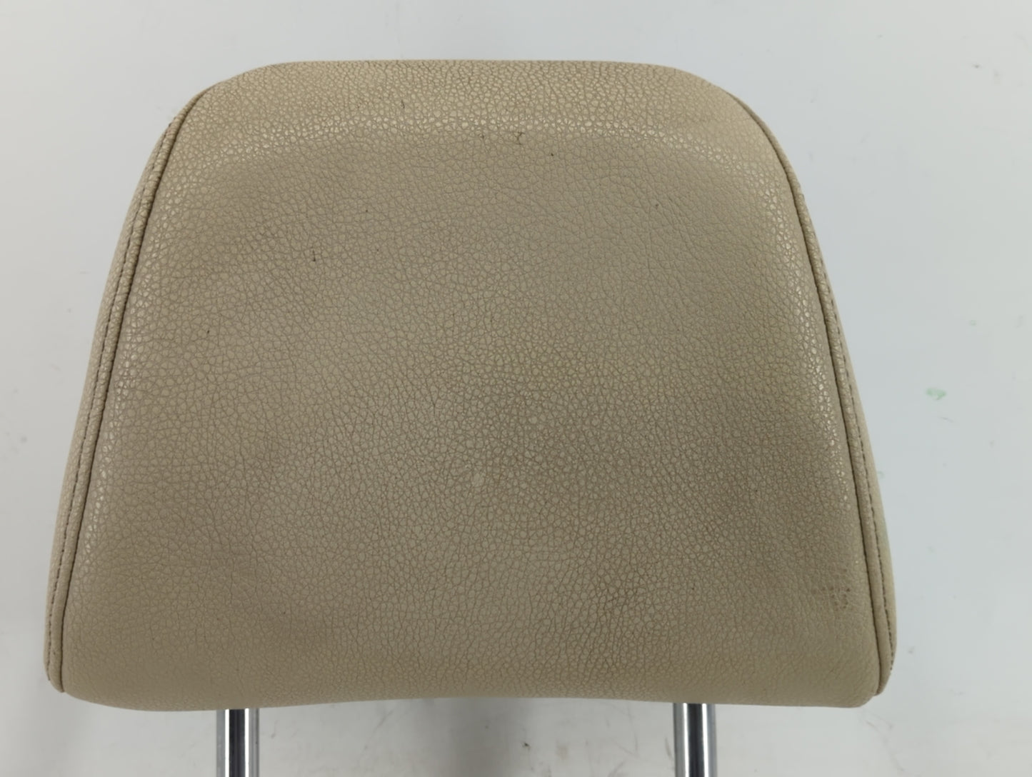 2011-2014 Volkswagen Jetta Headrest Head Rest Rear Seat Fits Fits 2011 2012 2013 2014 OEM Used Auto Parts - Oemusedautoparts