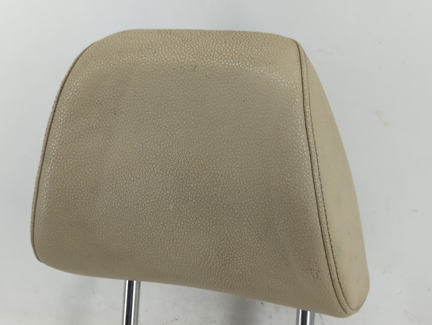 2011-2014 Volkswagen Jetta Headrest Head Rest Rear Seat Fits Fits 2011 2012 2013 2014 OEM Used Auto Parts - Oemusedautoparts