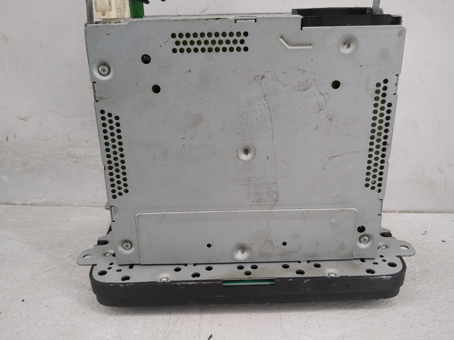 2012-2017 Volkswagen Jetta Radio AM FM Cd Player Receiver Replacement P/N:1K0 035 164 C 28305130 Fits OEM Used Auto Parts - 