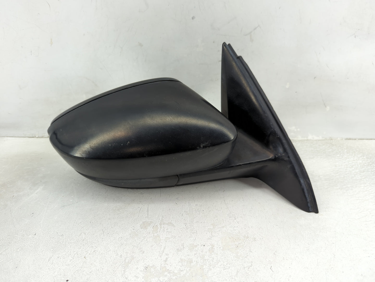 2011-2016 Volkswagen Jetta Passenger Side View Mirror - Right Door Mirror OEM Used - Oemusedautoparts1.com