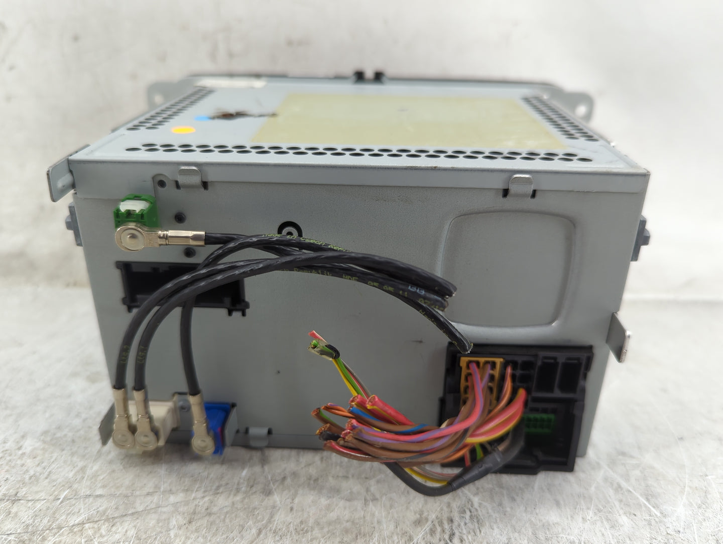 2012-2017 Volkswagen Jetta Radio AM FM Cd Player Receiver Replacement P/N:1K0035274B VWZ6Z2M4221224 Fits OEM Used Auto Parts