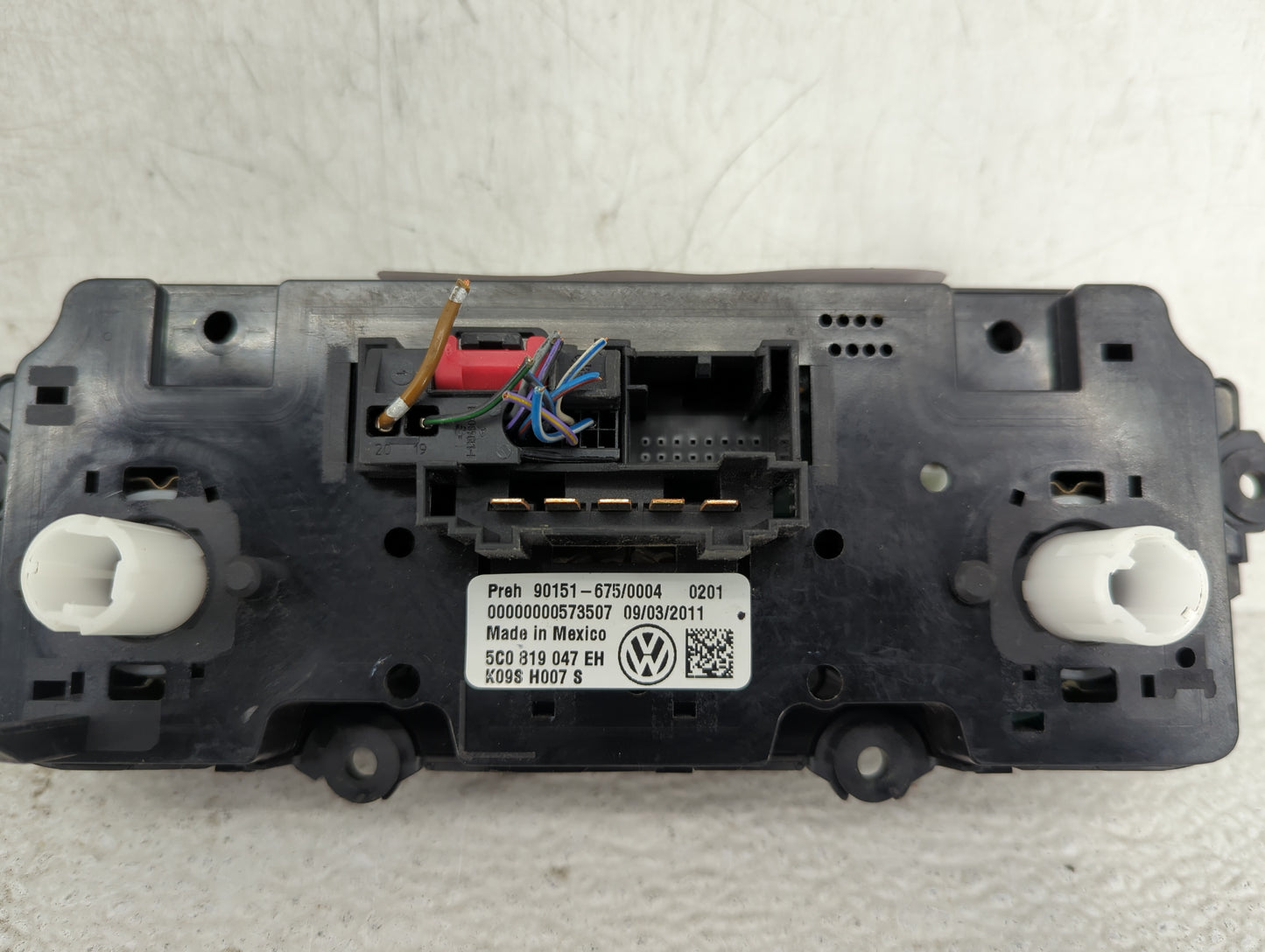 2011-2014 Volkswagen Jetta Climate Control Module Temperature AC/Heater Replacement P/N:5C0819047EH 90151-675/0004 Fits OEM 