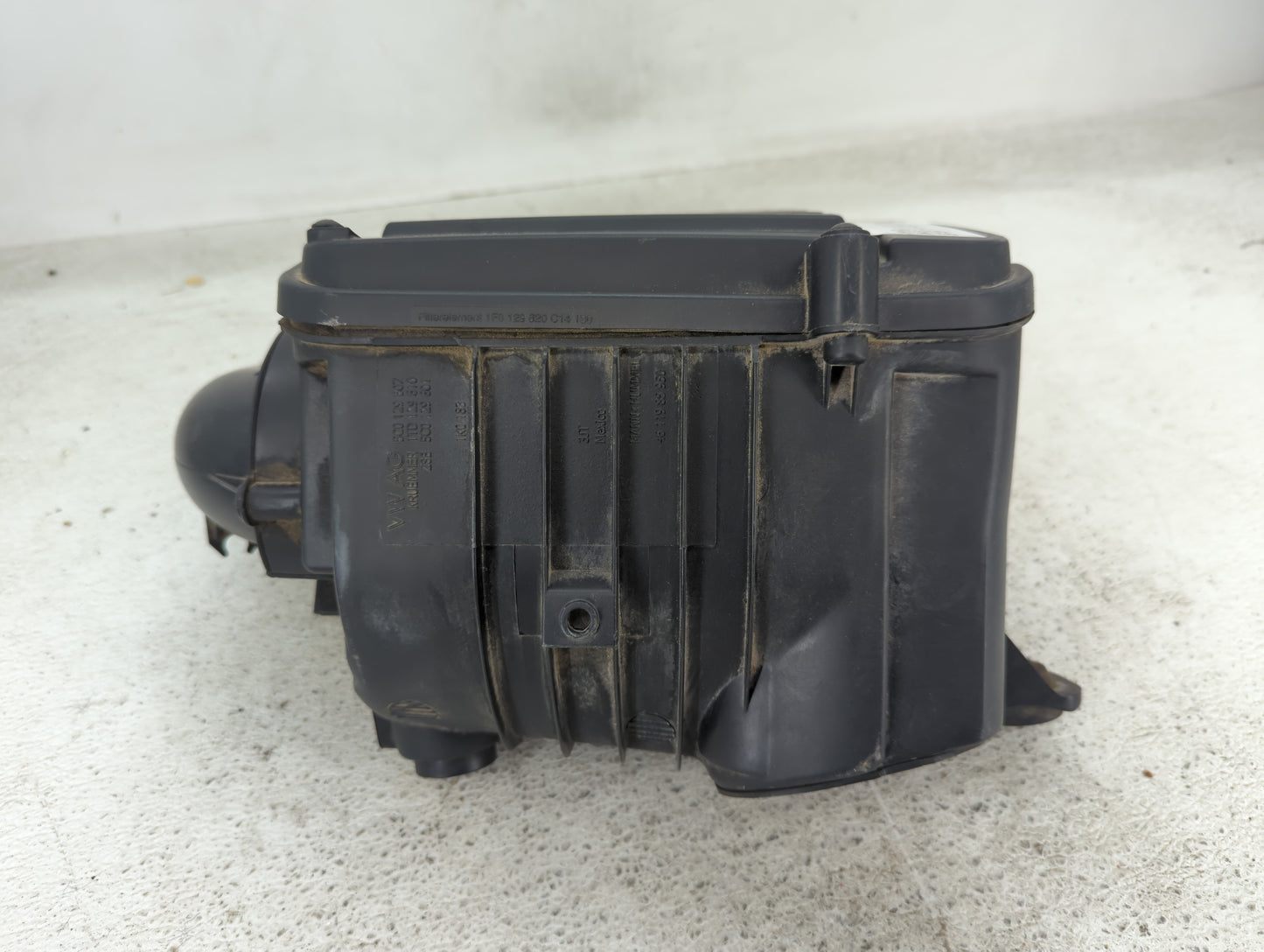 2011-2016 Volkswagen Jetta Air Cleaner Intake-duct Hose Tube - Oemusedautoparts1.com