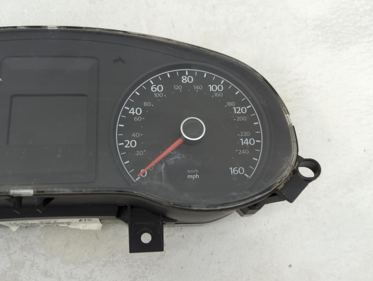 2011-2012 Volkswagen Jetta Instrument Cluster Speedometer Gauges P/N:A2C53439515 5C6920951, A2C53219792 Miles: Fits Fits 201