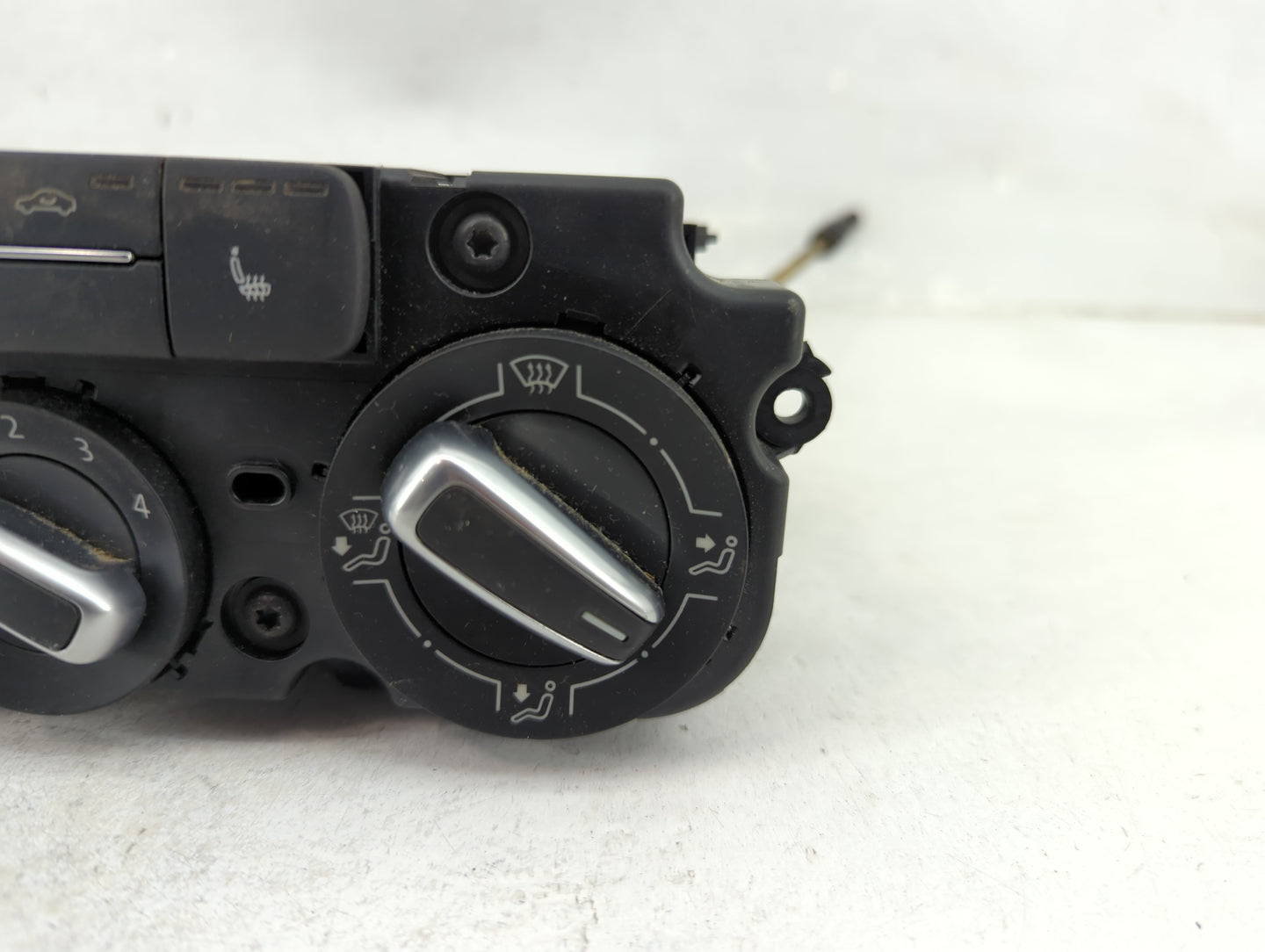 2011-2014 Volkswagen Jetta Climate Control Module Temperature AC/Heater Replacement P/N:1368-12412 Fits Fits 2011 2012 2013 