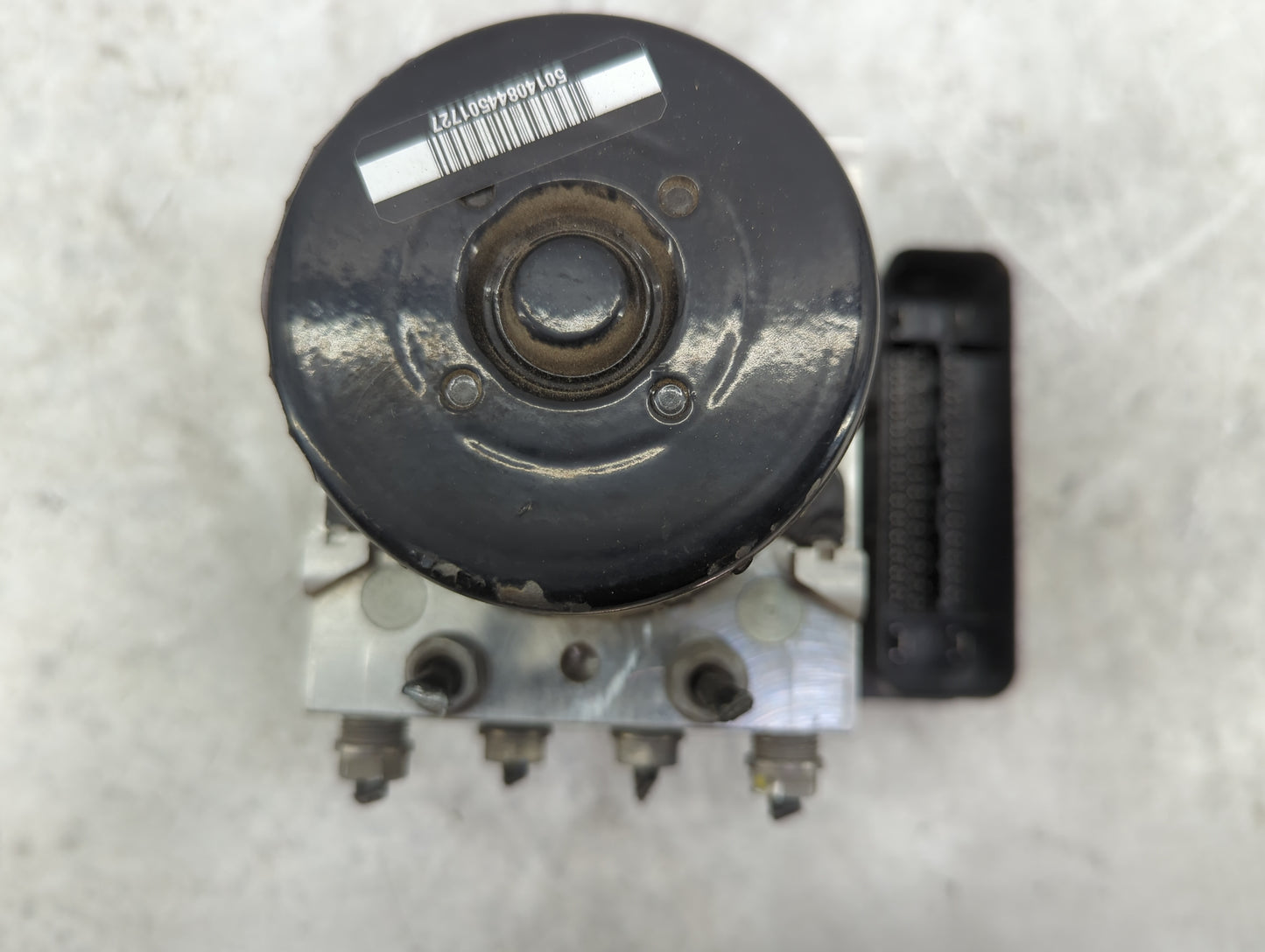 2012-2014 Volkswagen Jetta ABS Pump Control Module Replacement P/N:1K0 614 517 EB Fits Fits 2012 2013 2014 2015 OEM Used Aut