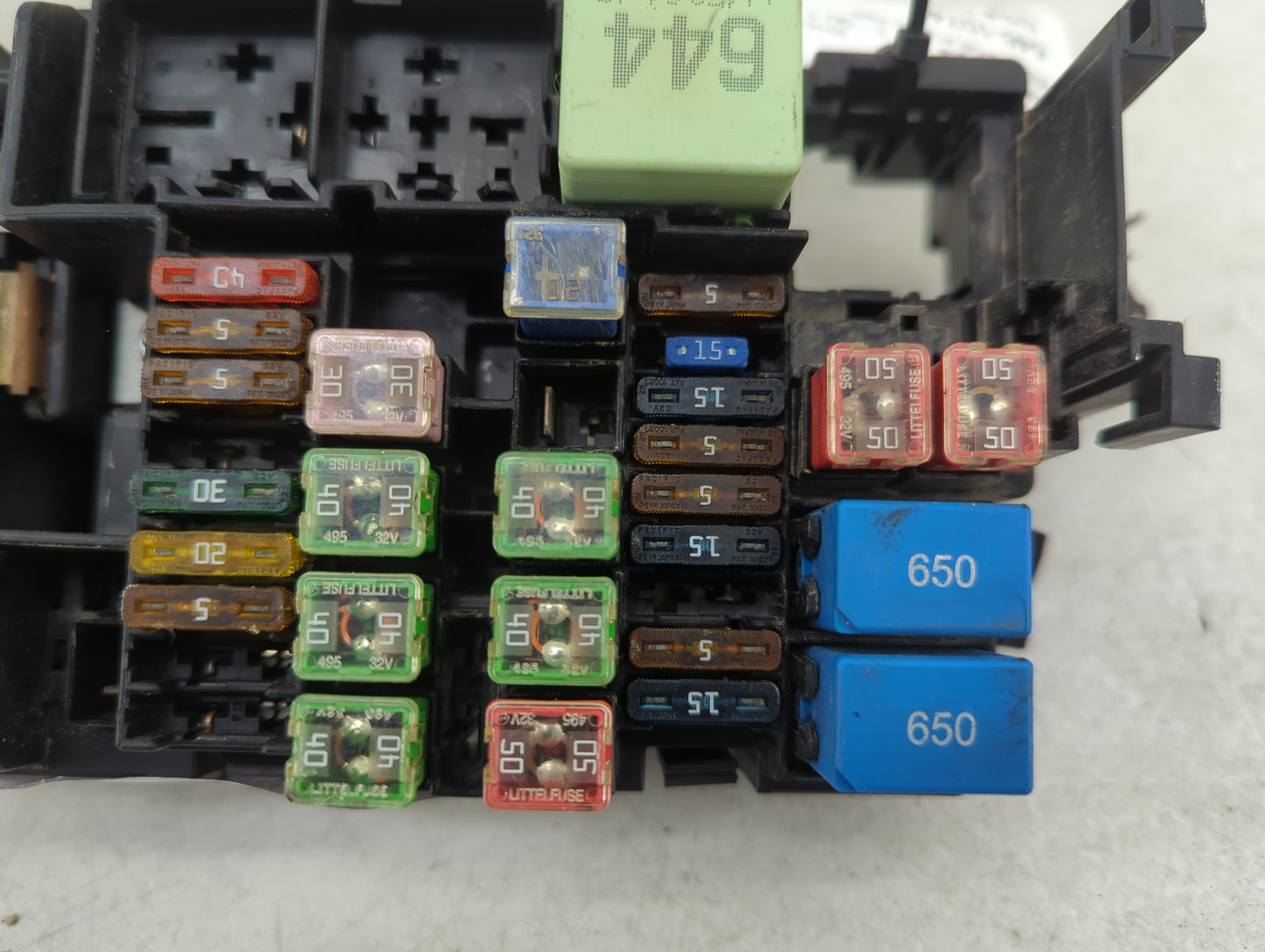 2010-2014 Volkswagen Jetta Fusebox Fuse Box Panel Relay Module P/N:5C0 937 819L 03L 907 281 Fits OEM Used Auto Parts - Oemus