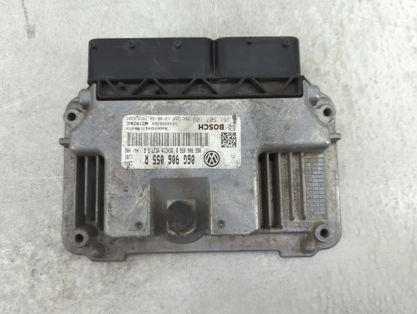 2011-2012 Volkswagen Jetta PCM Engine Control Computer ECU ECM PCU OEM P/N:06G906055R 06G906055B, 261S07109 Fits Fits 2011 2