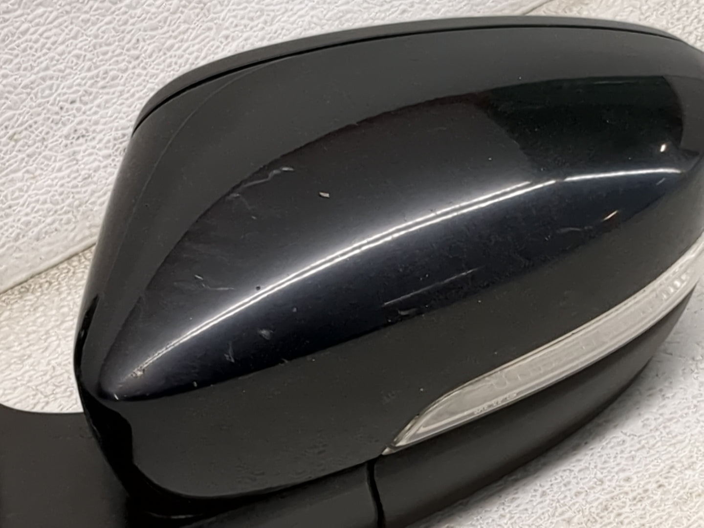 2011-2016 Volkswagen Jetta Driver Side View Mirror - Left Door Mirror OEM Used - Oemusedautoparts1.com
