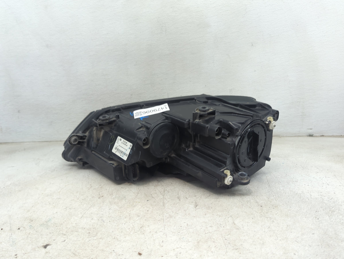 Volkswagen Jetta Passenger Right Oem Head Light Headlight Lamp 1479096 - Oemusedautoparts1.com