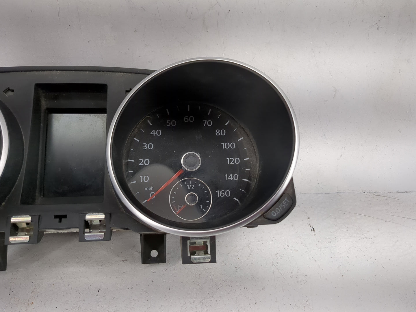 2012 Volkswagen Jetta Instrument Cluster Speedometer Gauges P/N:A2C53428916 608937, VDD-024, 3219792 Miles: Fits OEM Used Au