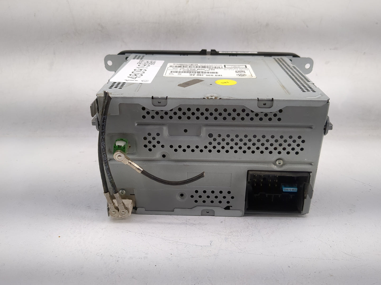 2012-2014 Volkswagen Jetta Radio AM FM Cd Player Receiver Replacement P/N:1K0035180AE 28321516 Fits Fits 2012 2013 2014 2015