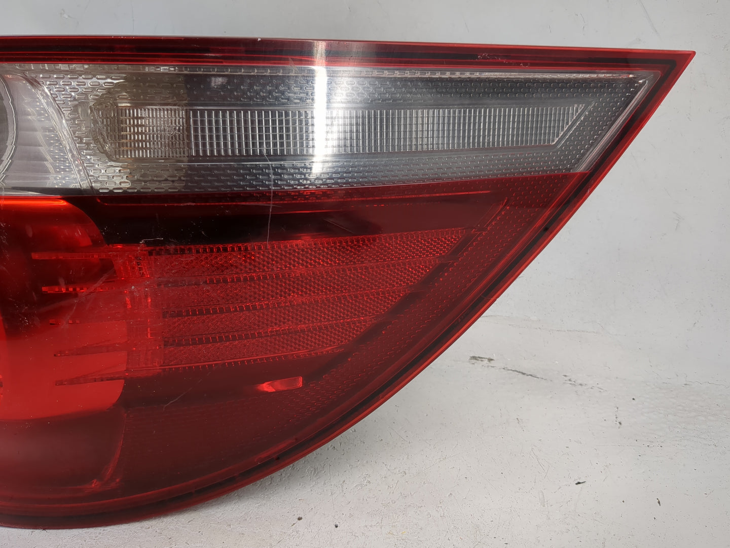 2011-2014 Volkswagen Jetta Tail Light Assembly Driver Left OEM Fits Fits 2011 2012 2013 2014 OEM Used Auto Parts - Oemusedau