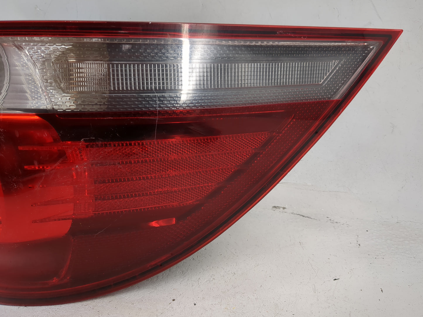 2011-2014 Volkswagen Jetta Tail Light Assembly Driver Left OEM Fits Fits 2011 2012 2013 2014 OEM Used Auto Parts - Oemusedau