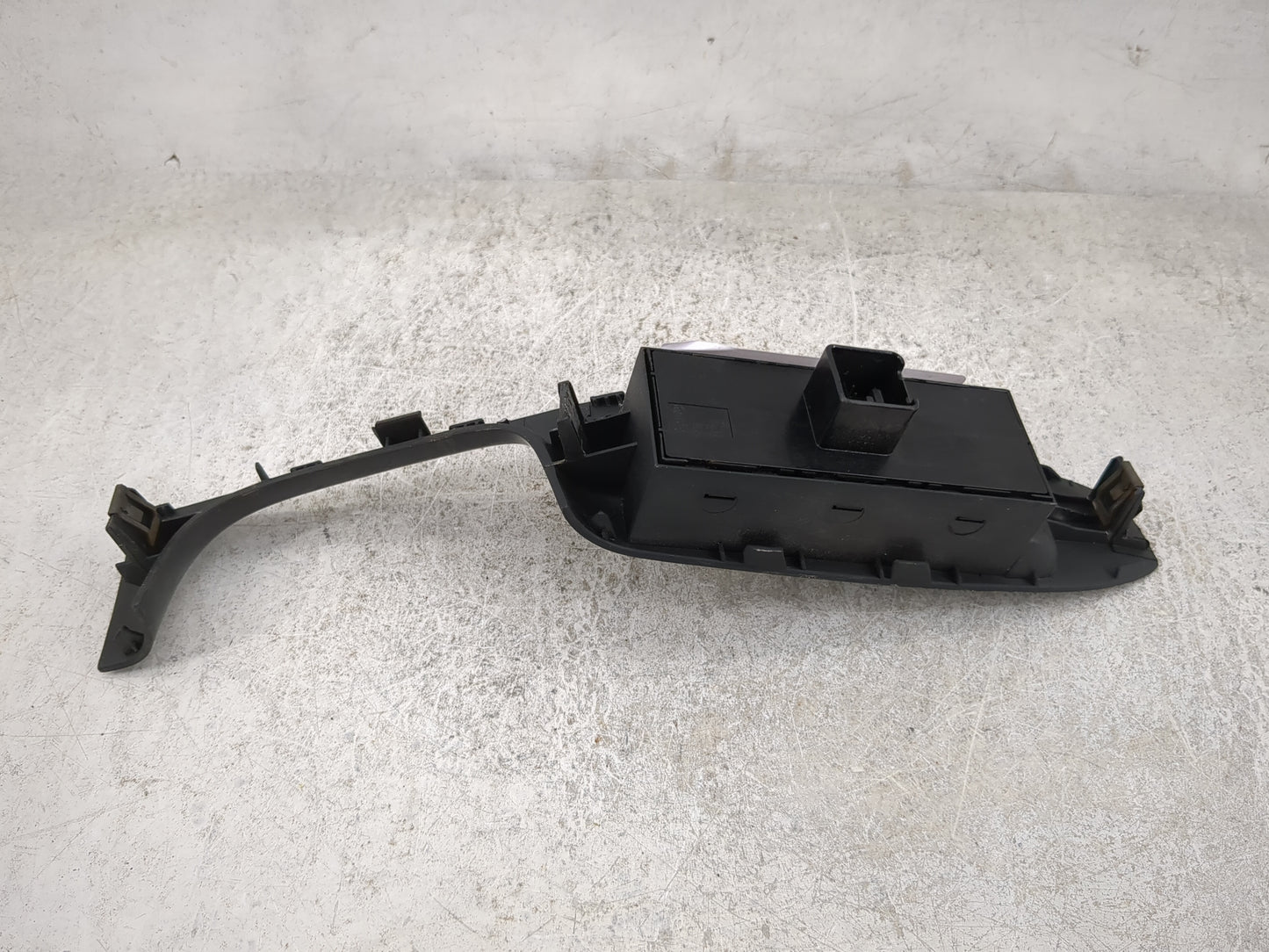2011-2018 Volkswagen Jetta Master Power Window Switch Replacement Driver Side Left P/N:1K4959857B Fits OEM Used Auto Parts -