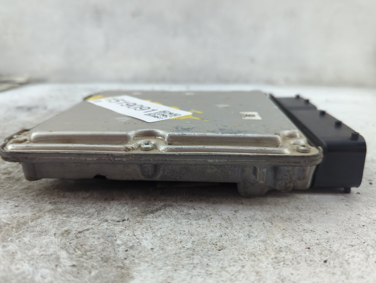 2011-2012 Volkswagen Jetta PCM Engine Control Computer ECU ECM PCU OEM P/N:03L906019EG 0281017924, 03L907309AA Fits 2011 201