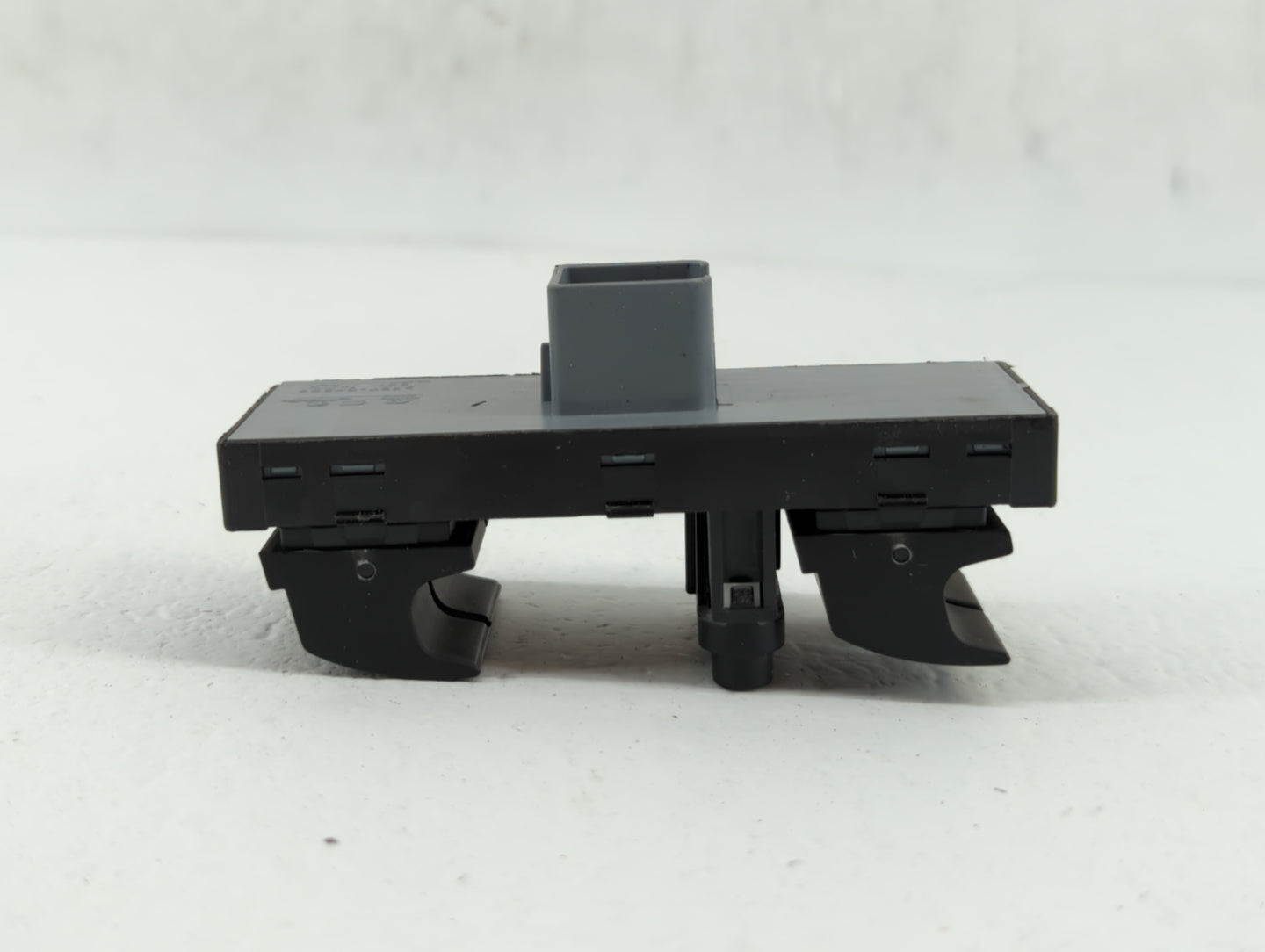 2005-2018 Volkswagen Jetta Master Power Window Switch Replacement Driver Side Left P/N:1K0 959 565 K 1K4 959 857 C Fits OEM 